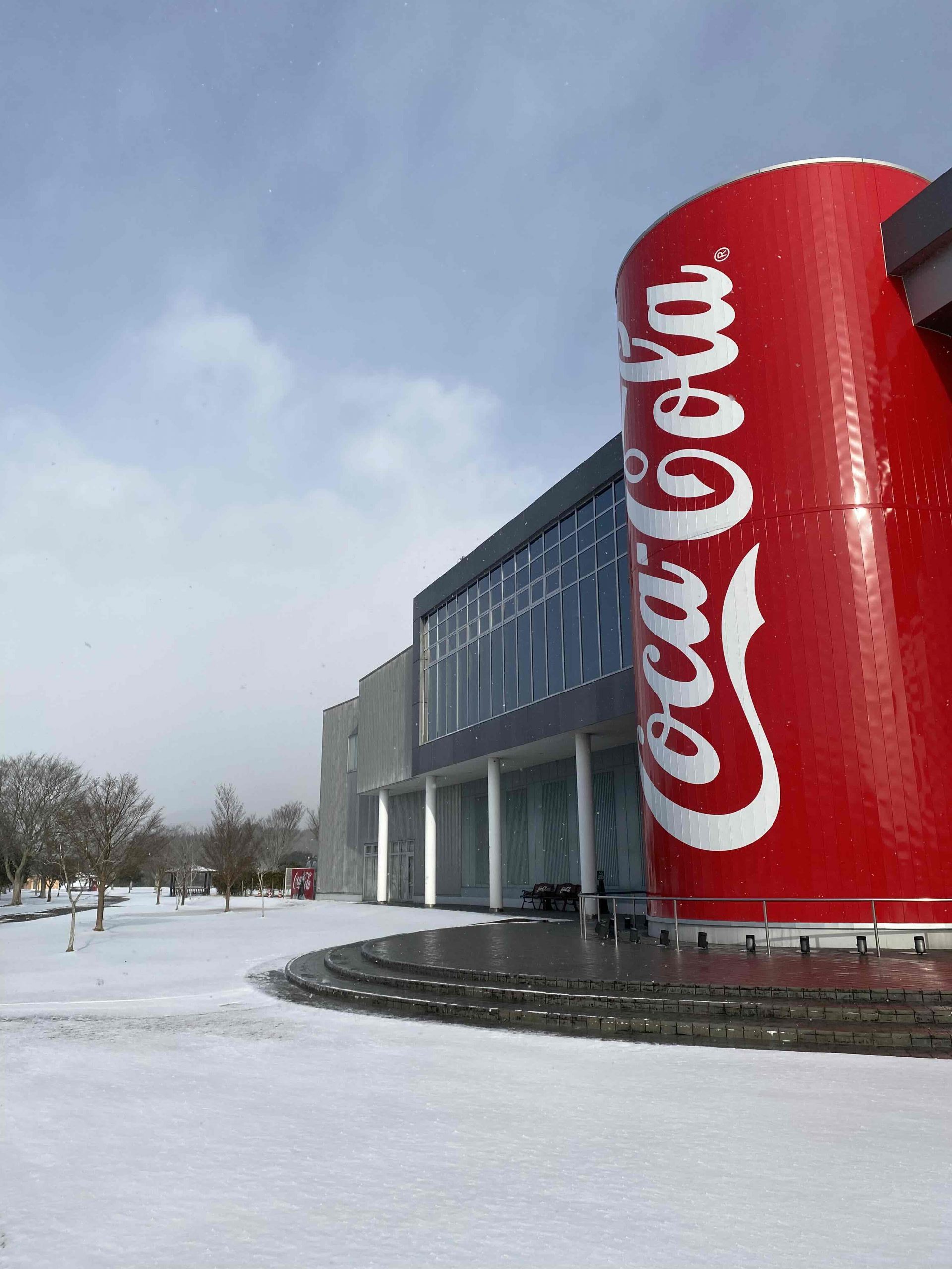 2024.1.24 雪積もりました！ | えびの工場｜コカ・コーラ ボトラーズ