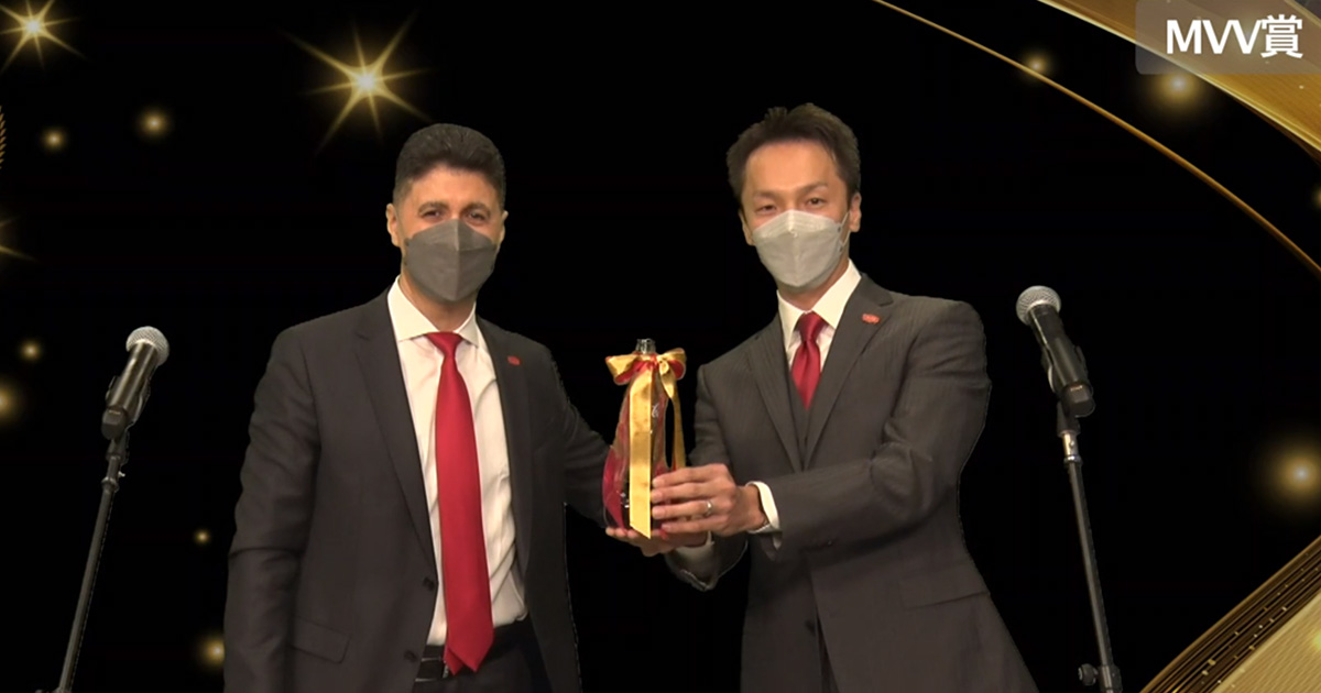 アクセルワールド 表彰状 2015 CCBJI初！全社横断型の社内表彰制度「CEO MVV AWARD 2021」、表彰式