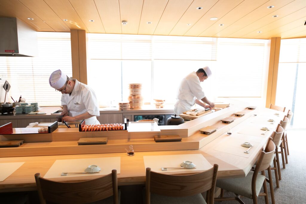 ラウンジ＆ダイニング_鮓晴日