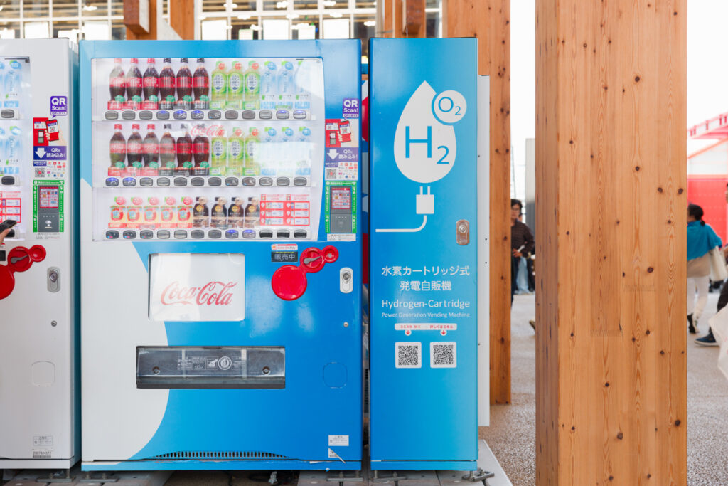 水素カートリッジ式発電自販機_1